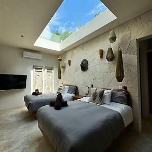 Starfit Hotel Boutique Beachclub, Spa & Gym Included